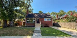 Spacious 5 bed + 2FB w/ Fenced in yard & Deck Gallery 1