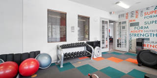 Solaire Apartments Gallery 26