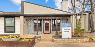 The Oakley Apartment Homes Gallery 10