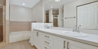 2209 SE 24th Pl Gallery 15