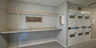Silverado Apartments Gallery 38