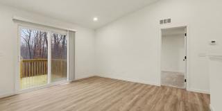 8221 Crestbrook Court Gallery 7