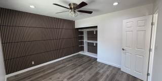 12409 Broadway Ave Gallery 4