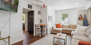 4604 Calvert Road Gallery 2