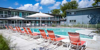 River Oaks Gallery 121