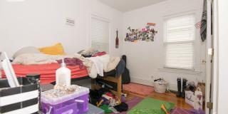 Charming 6 Bedroom-No Broker Fee Gallery 4