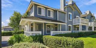 Charming 3 bd Townhome in Historic Poway District Gallery 1