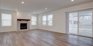 Available for move-in on 05/15/26- 3bed/2.5bath in Aurora! Gallery 9