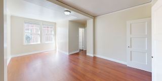 950 Franklin Street Gallery 1