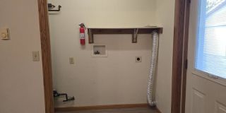 808-810 Harney Avenue - 810 Gallery 23