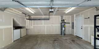 Beautifully Updated 3 Bed, 2.5 Bath Townhome in Monroe Gallery 38