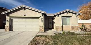 Available August 1! Lancaster 3 bed 2 bath Available August 1! Lancaster 3 bed 2 bath Gallery 1