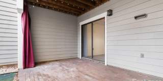 212 W 10th Street Gallery 13