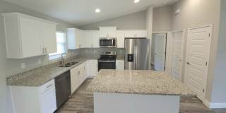 38 Hemlock Ter Gallery 1