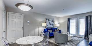 Elite at Lakeview Gallery 9