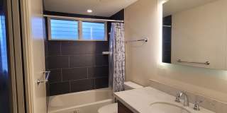 Lahaina 1 bedroom close to the Ocean! Gallery 6