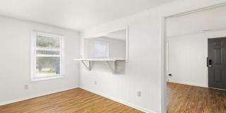 Easy access to I-85 Gallery 6