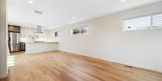 Fantastic Front Side Luxury Denver Townhome! Gallery 8