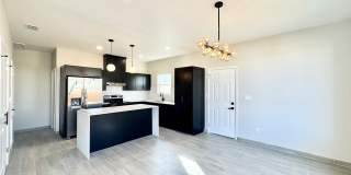 2103 Selena St Gallery 1