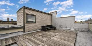 1751 W DIVISION Street Gallery 21