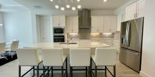 Stunning 4 Bedroom 3-bathroom home located in Mosaic! Gallery 20