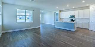 9002 DAHLIA Circle Gallery 1