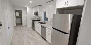 4163 1/2 Marian St Gallery 5
