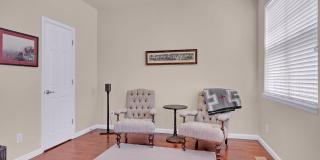 Immaculate 3 Bedroom Townhome Near Downtown COS Gallery 7