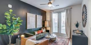 Rylan at Gateway Gallery 6