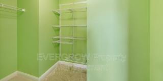 1047 Andrew Court Gallery 30