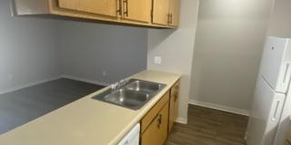 River Walk Apartments Gallery 196