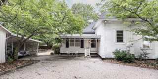 RESIDENTIAL/COMMERCIAL RENTAL - Charming historic home located downtown Opelika! (*Partially Furnished) RESIDENTIAL/COMMERCIAL RENTAL - Charming historic home located downtown Opelika! (*Partially Furnished) Gallery 47