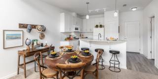 Lola Apartments Gallery 13