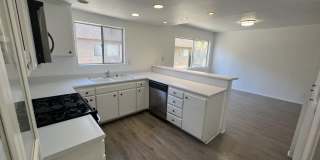 2181 Euclid Avenue Gallery 26