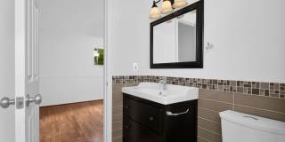 South Rose Hill 4 Bedroom with Entertainment Deck Gallery 17