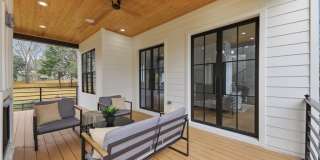 1385 Sylvan Circle NE Gallery 8