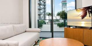 11 NE 6th St cu-1109, Miami, FL 33132 Gallery 1