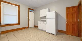 3BR Baltimore Rowhome with Central Air & In-Unit Laundry Gallery 7