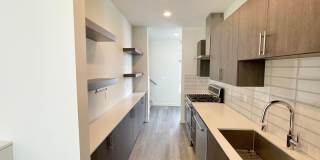 4 Star Green Built 2-Bedroom, 2-Bath + Den Townhome Gallery 6