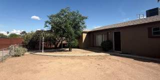 909 West Milton Street Gallery 1