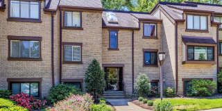 1643 PARKCREST Circle Gallery 1