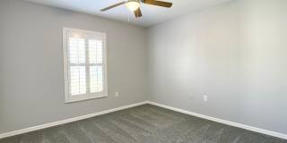 Beautiful 3 Bed 2 Bath Ranch Pool Home! Lawn & Pool Care Included! Gallery 27
