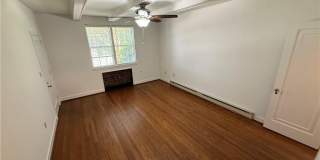 1310 Glade Street Gallery 5