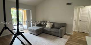 733 Riverside Dr Gallery 4