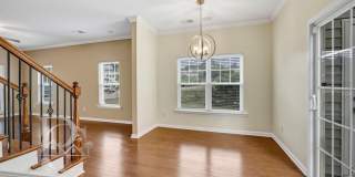 DOWNTOWN COLUMBIA'S CANAL PLACE Gallery 10