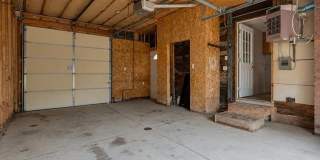 22464 Beach Street Gallery 21