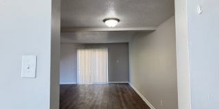 Remington On Rockville Living Gallery 166