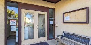 2752 HIDDEN LAKE Boulevard Gallery 14
