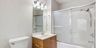 2 Bed 2 Bath Apartment Gallery 18