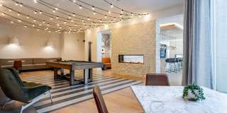 Crosstown Gallery 25